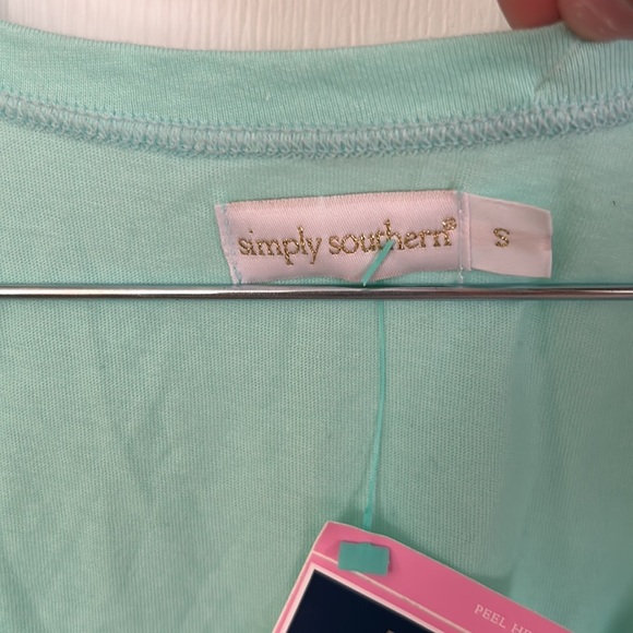 Mint green simply southern cutoff T shirt - Picture 2 of 2